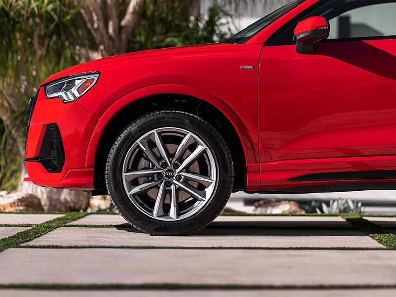 Audii Q3