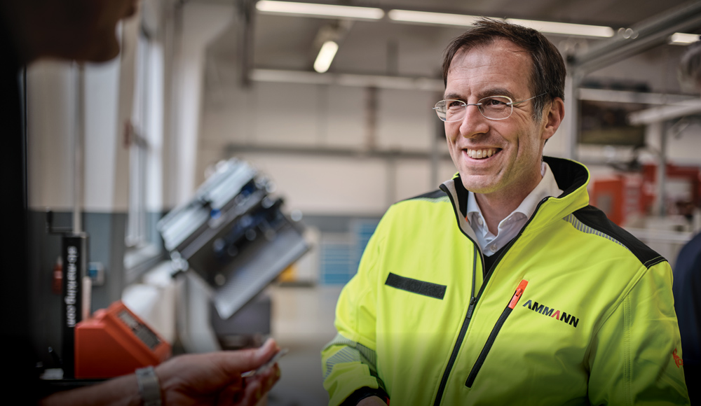 Career-Pictures-1000x580px_2503203.jpg