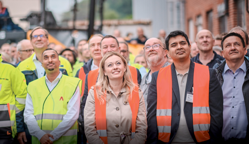 Career-Pictures-1000x580px_2503205.jpg