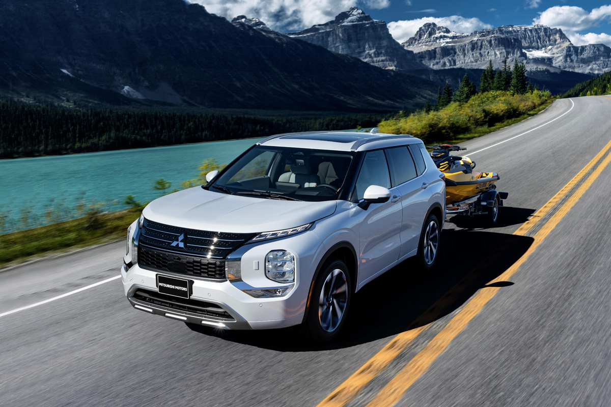 Mitsubishi Outlander vs Kia Sorento Countryside Mitsubishi